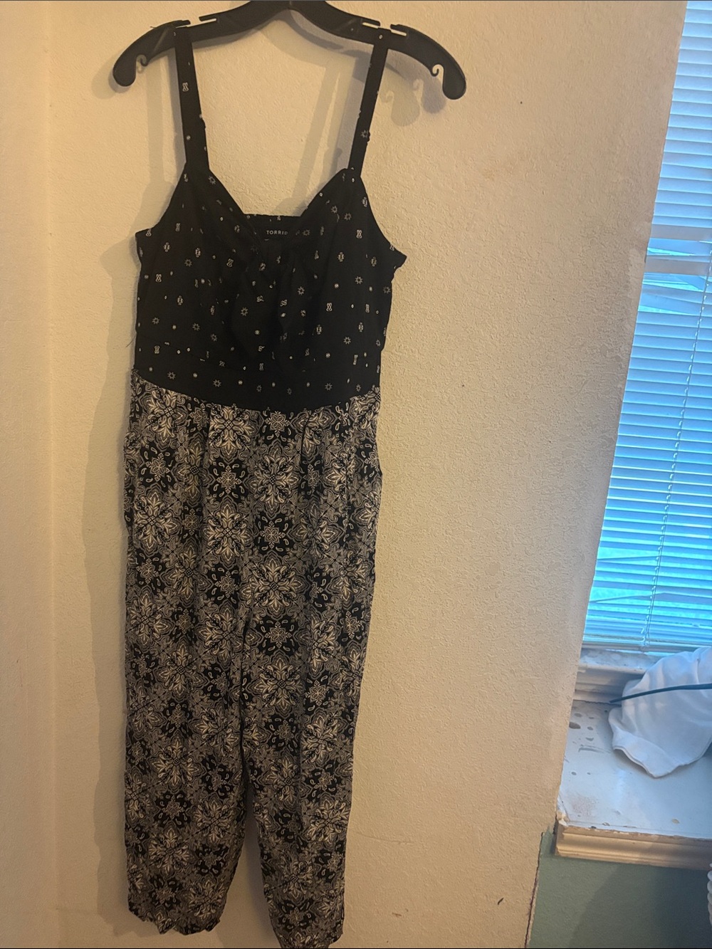 torrid Black and White Printed Maxi Jumpsuit